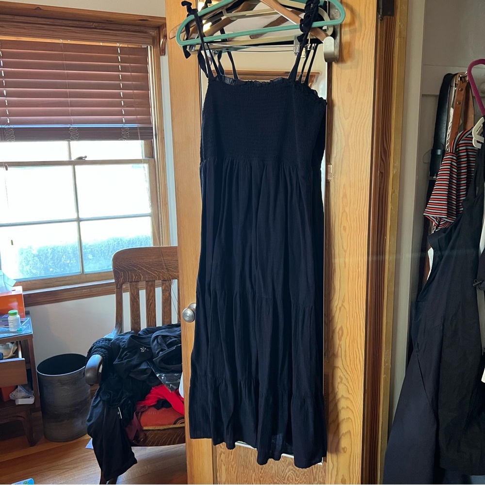 GAP Elegant Maxi Dress